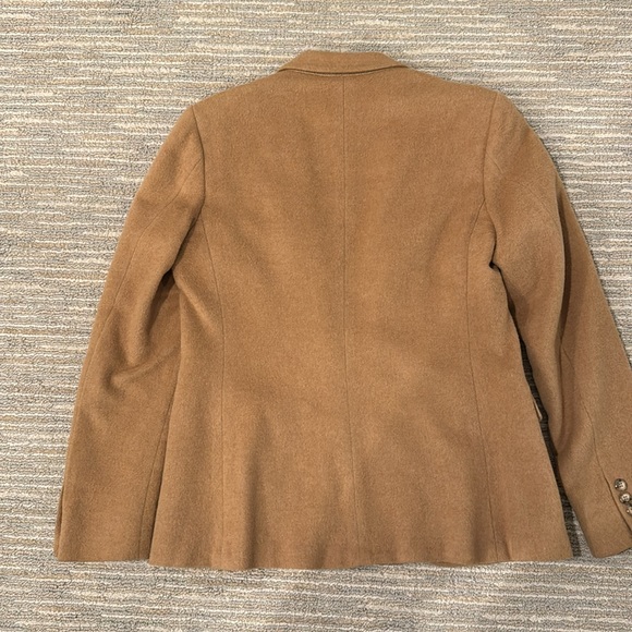 Vintage Classic 100% Camel Hair blazer - Picture 6 of 12